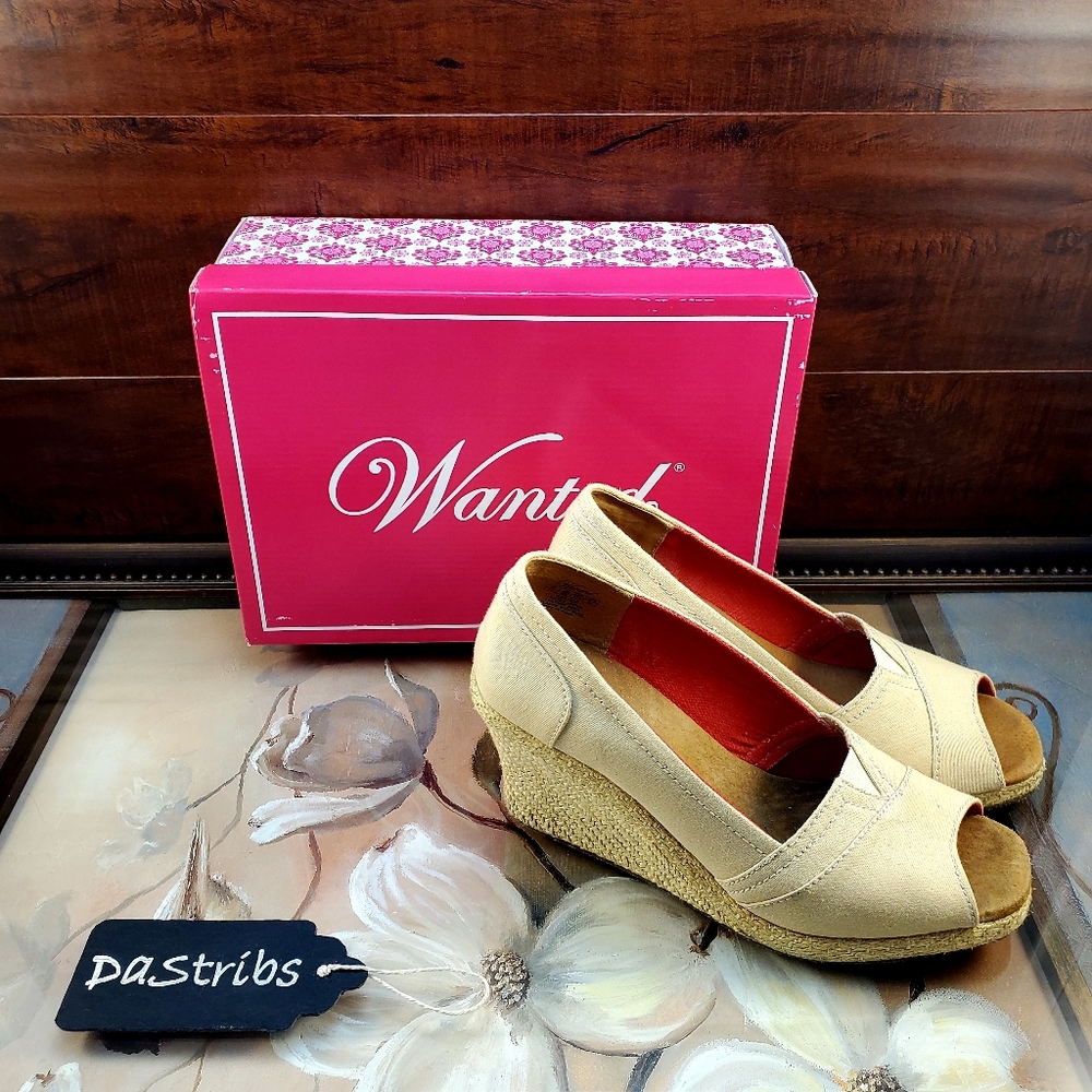Women's tan Wanted shoes size 7.5
